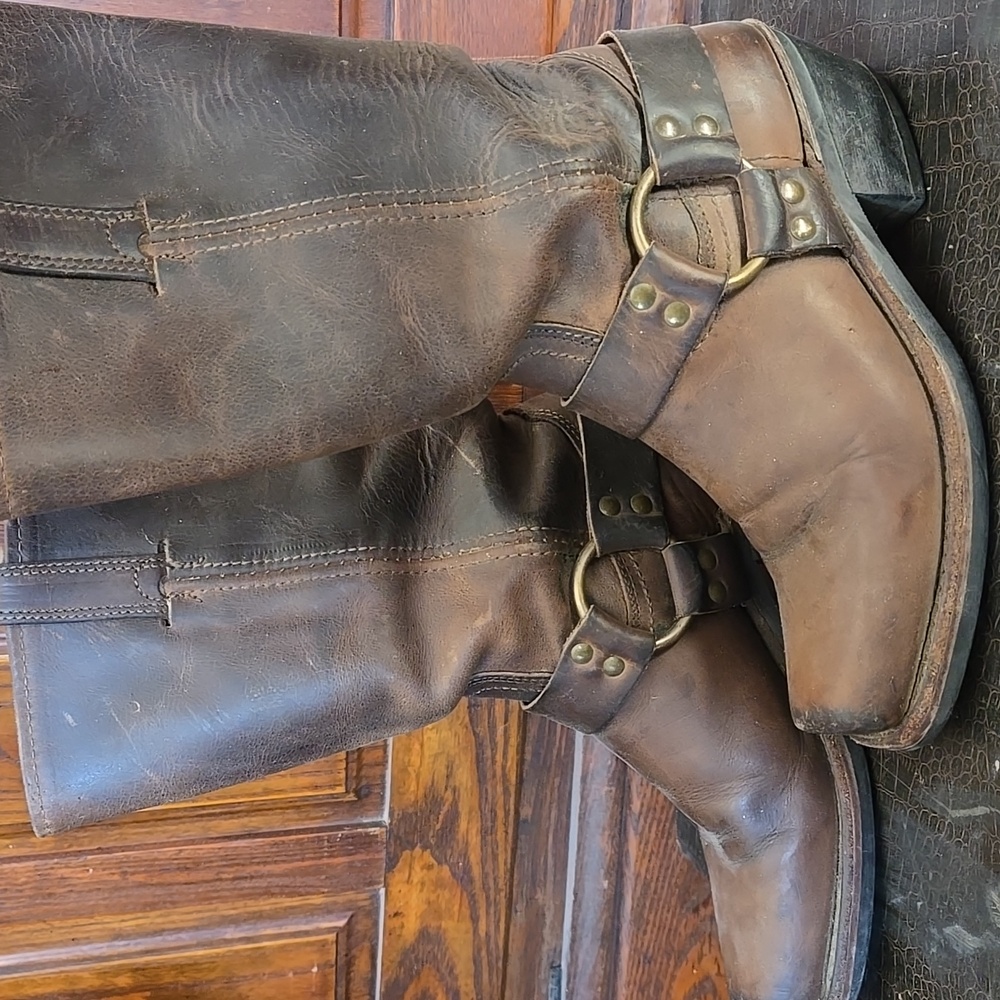 Frye Harness Motorcycle Boots in Brown, size 6.5 women’s